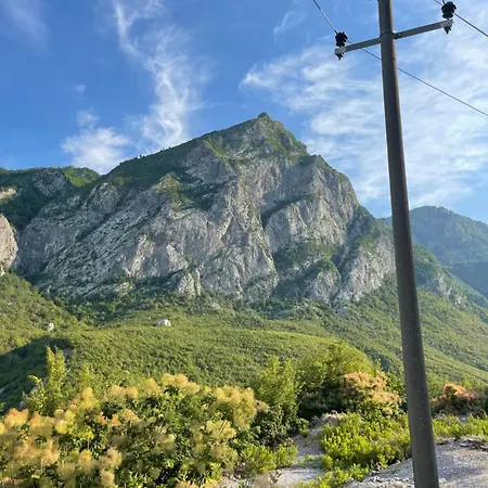 Kakia Гостевой дом Vrana