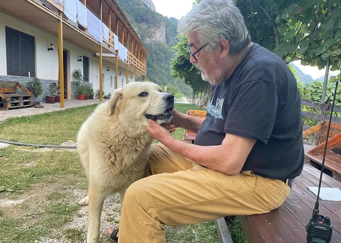 Kakia Pensión Vrana